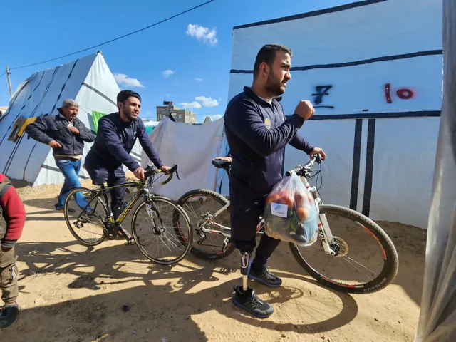 Gaza Sunbirds in missione di mutual aid